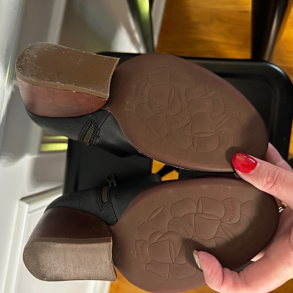 Kork Ease Black Leather Wedge Ankle Boots Side Zip Women's Size 8M - Picture 8 of 8